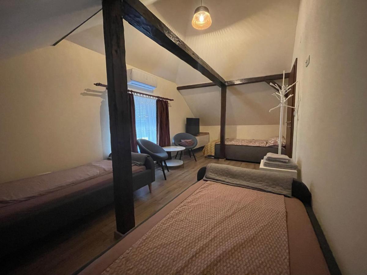 Battonya House Apartment Exterior photo